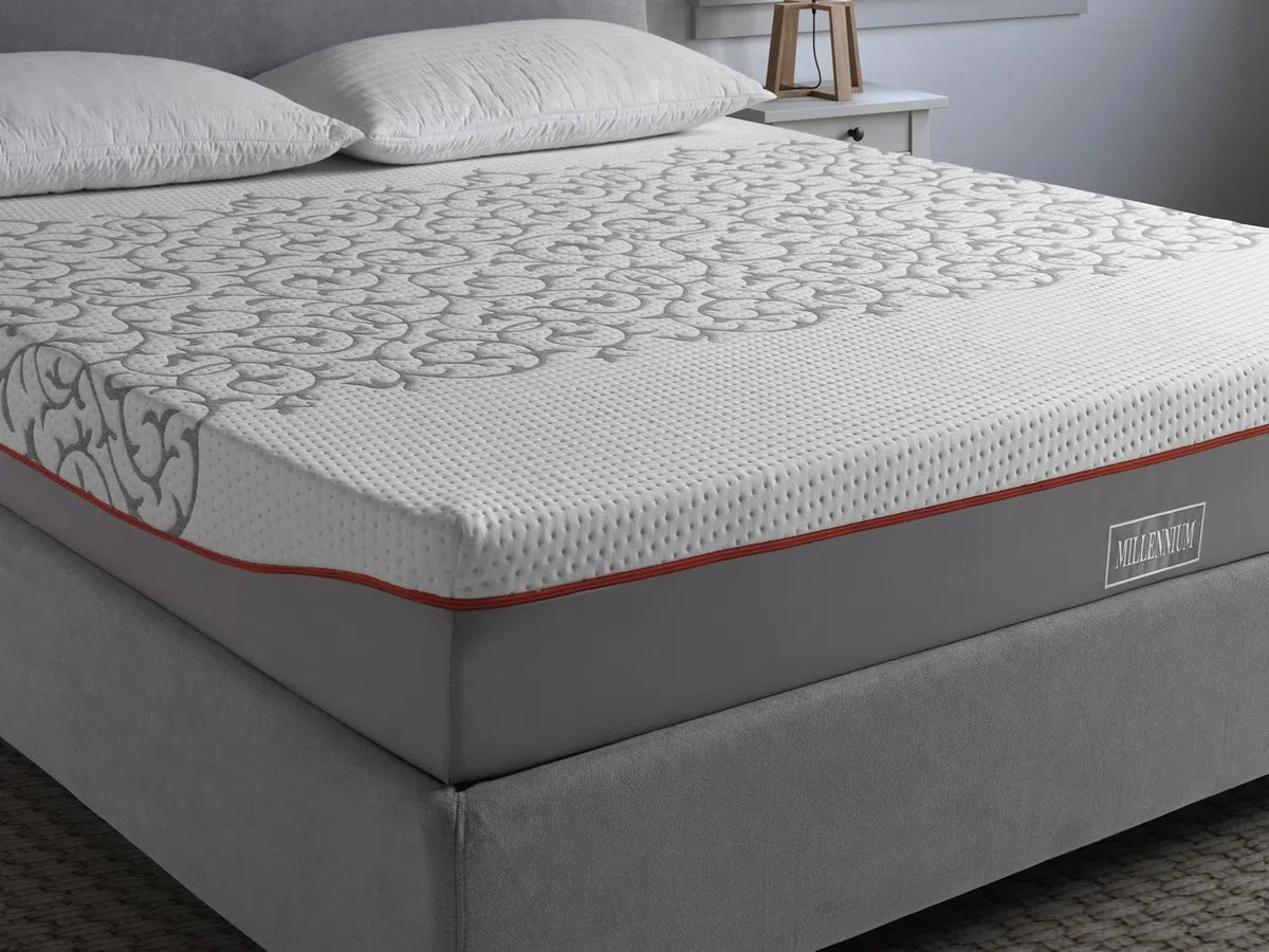 EVERGREENWEB - Miglior Materasso Matrimoniale 140x200 Alto 20 cm MEMORY FOAM DISPOSITIVO MEDICO Ortopedico MASSAGGIANTE con Coppia Cuscini Letto, Rivestimento SFODERABILE Lavabile Tessuto ANALLERGICO