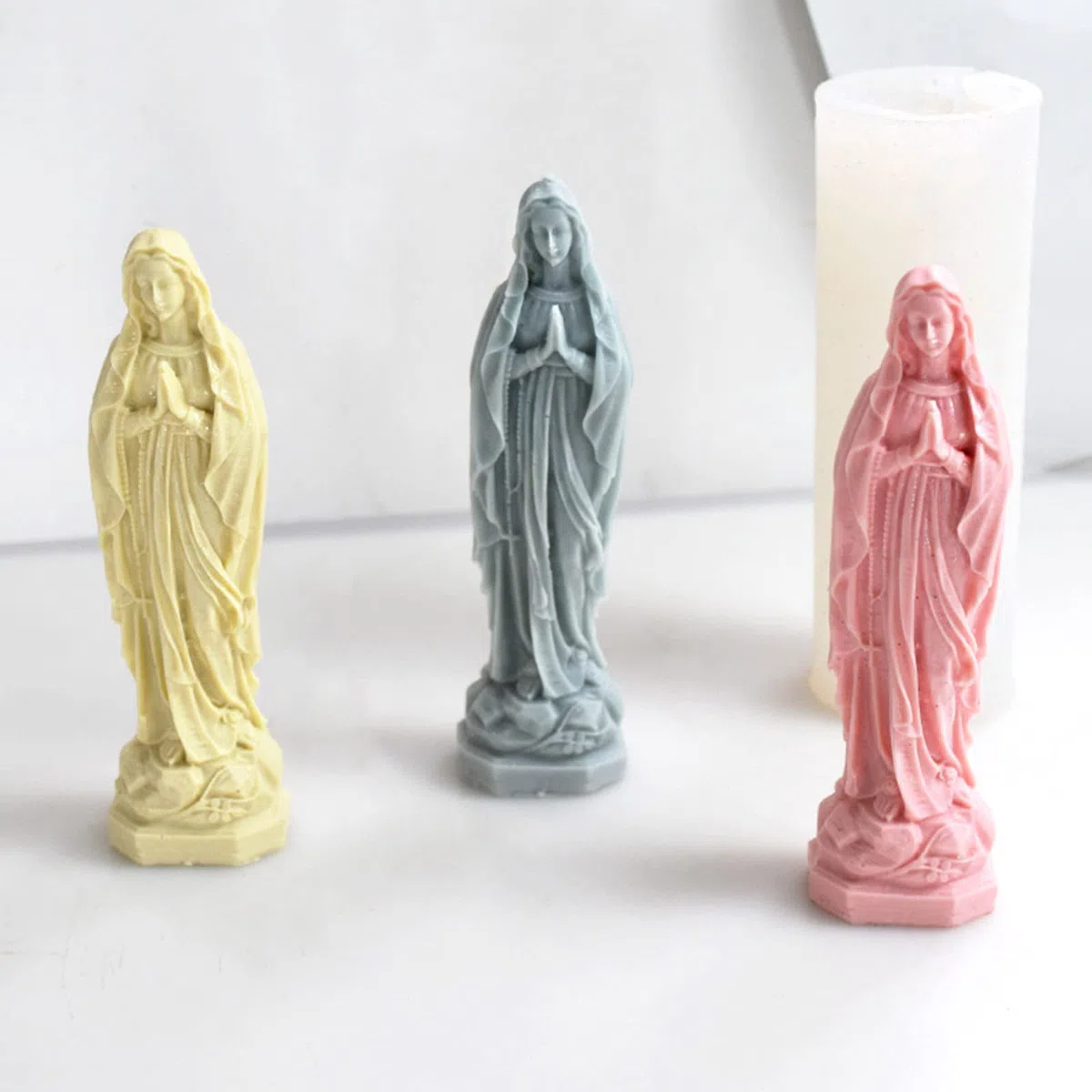 Sacra Maria Stampo in silicone 3D Madonna Maria Madonna Madonna di Dio Resina Epossidica Stampo per Candela Aromi fatti a mano Stampo per Candela Fare Statua, Ornamenti Artigianali