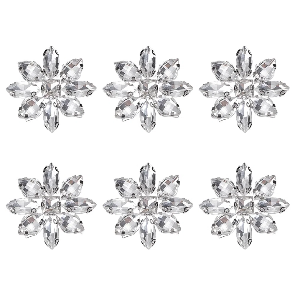 FINGERINSPIRE 6 Pz Applique con Strass Hotfix a Forma di Fiore 38x38mm Cabochon in Strass Trasparenti Platino Toppe da Stirare/Cucire Toppe di Cristallo a Forma di Fiore per Abiti da Sposa da Sposa