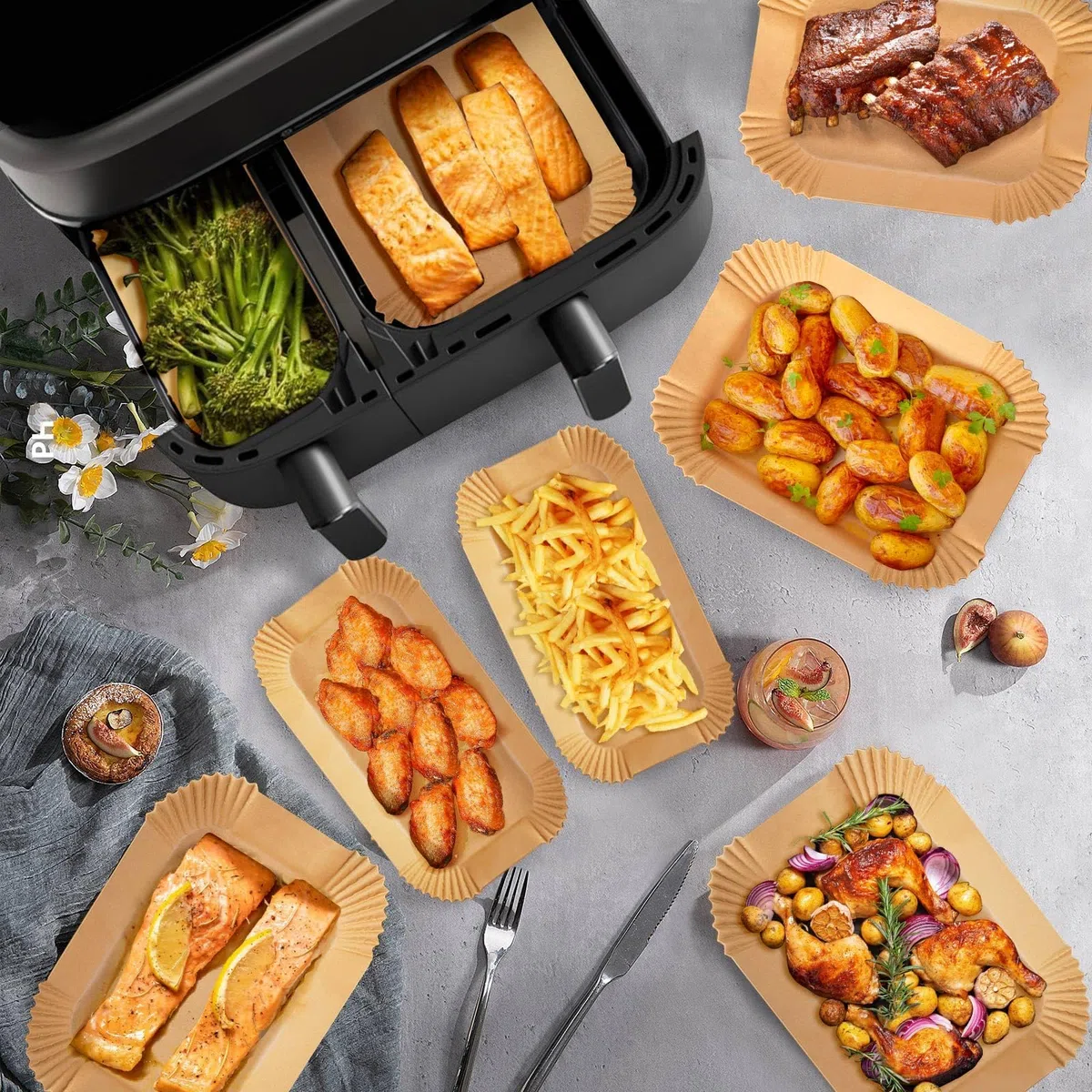 200 Pezzi Carta Forno per Friggitrice ad Aria Doppio Cestello, 9L, per Philips Dual Basket 3000 & 5000 serie/Air Fryer Tefal Easy Fry/Moulinex XXL Dual Easy Fry,Food-Grade BPA Free,FDA e LFGB