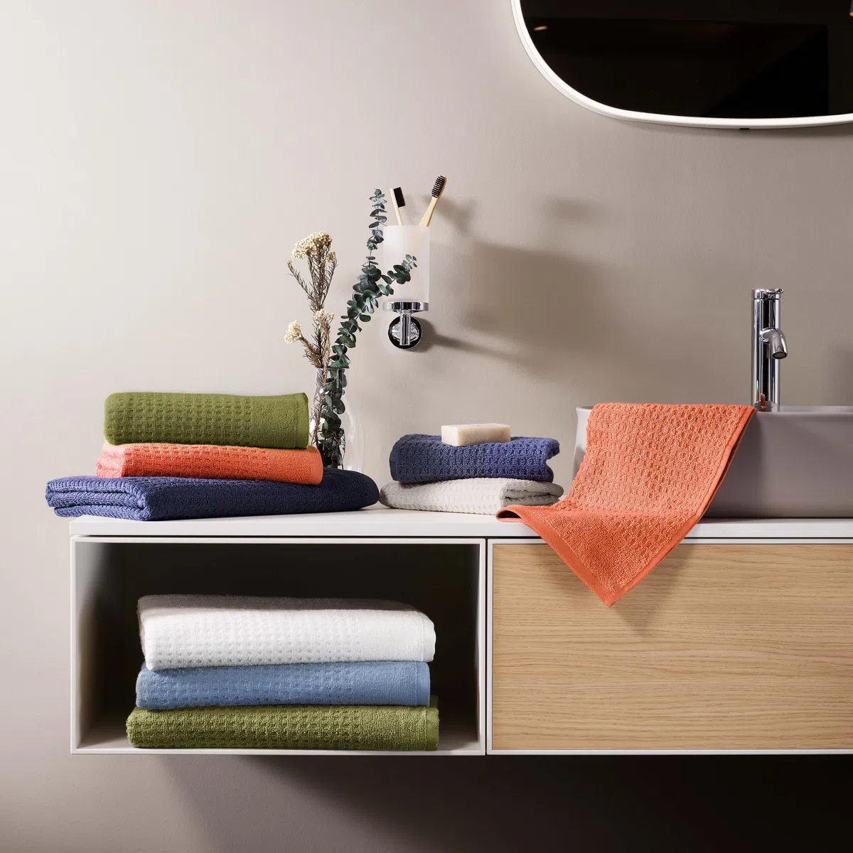 SWEET HOME - Telo Bagno 70x140 100% Puro Cotone Turco Certificato OekoTex Antipiega, Asciugamano Bagno Grande Ideale per Telo Mare, Doccia, Spa, Palestra Morbido Assorbente, Asciugamani Bagno Multiuso