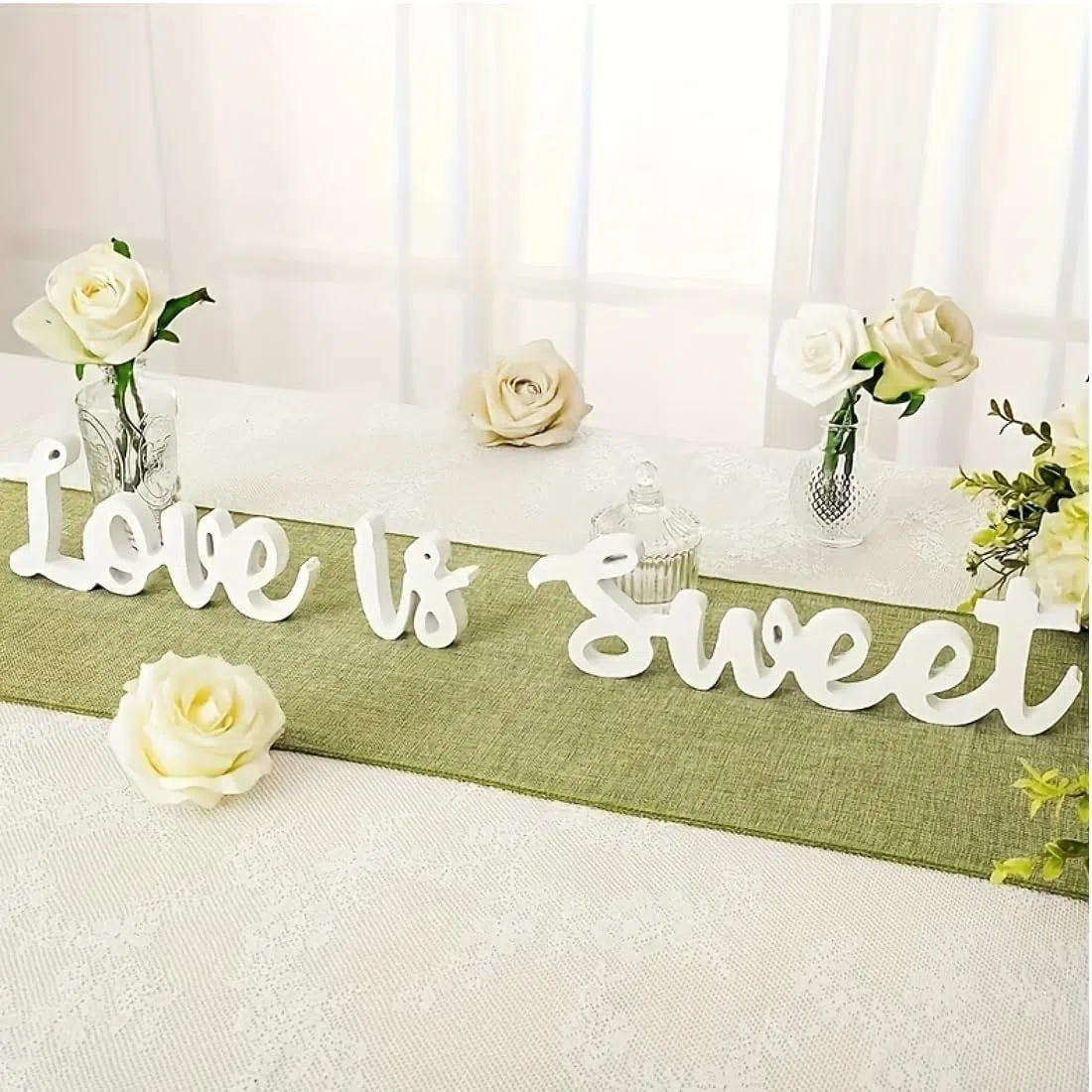 Decorazione da Tavolo in Legno "Love Is Sweet" - Perfetta per Matrimonio, Anniversario e Casa - Idea Regalo per Coppie e Sposi