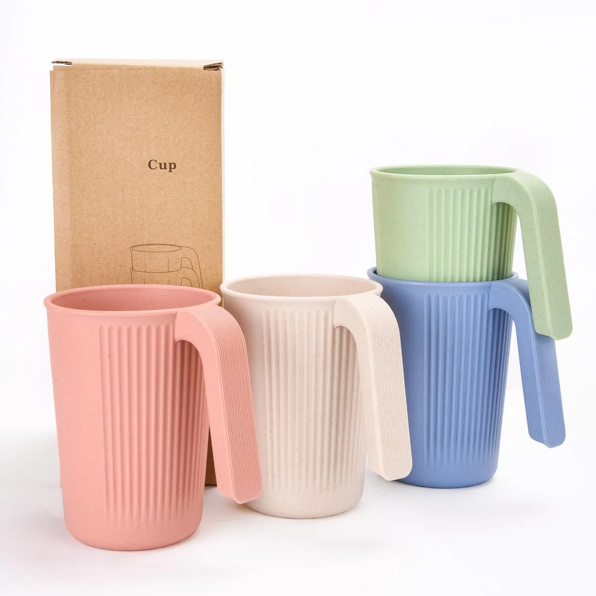 Tazza di Bevanda Infrangibile, Set di 4 Tazze di Bevanda set 350ml Tazza con Maniglia Riutilizzabile Infrangibile per I Bambini e Gli Adulti Tazze di Plastica Variopinte per Tè Caffè BPA Libero