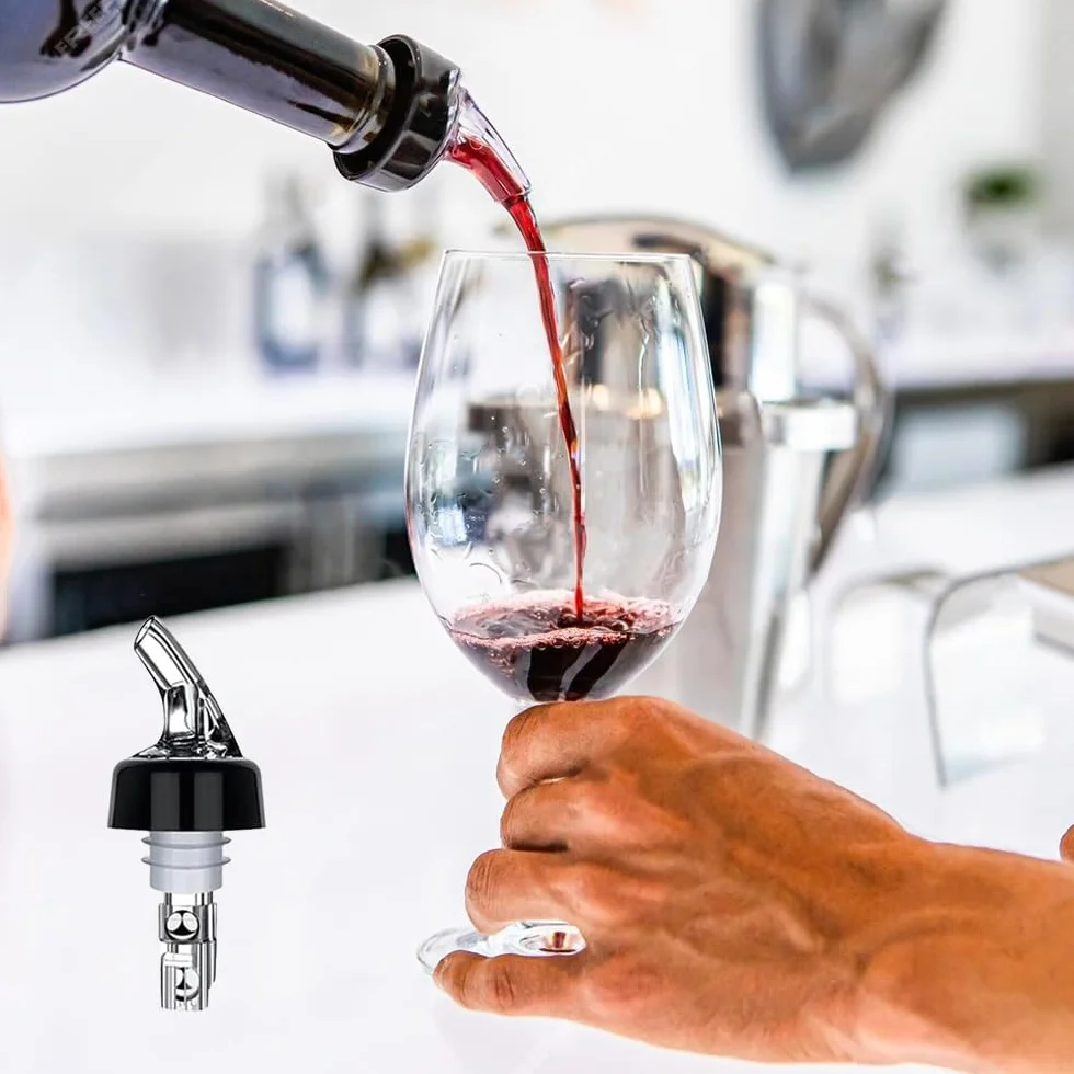 6 Pezzi Versatore automatico misurato per bottiglie：Versatori per Bottiglie da 4 cl, Beccucci da Che Non Perdono dosatore Liquor Pourer Trasparente, per Bar liquore, Vino, Olio, Cocktail, Succo