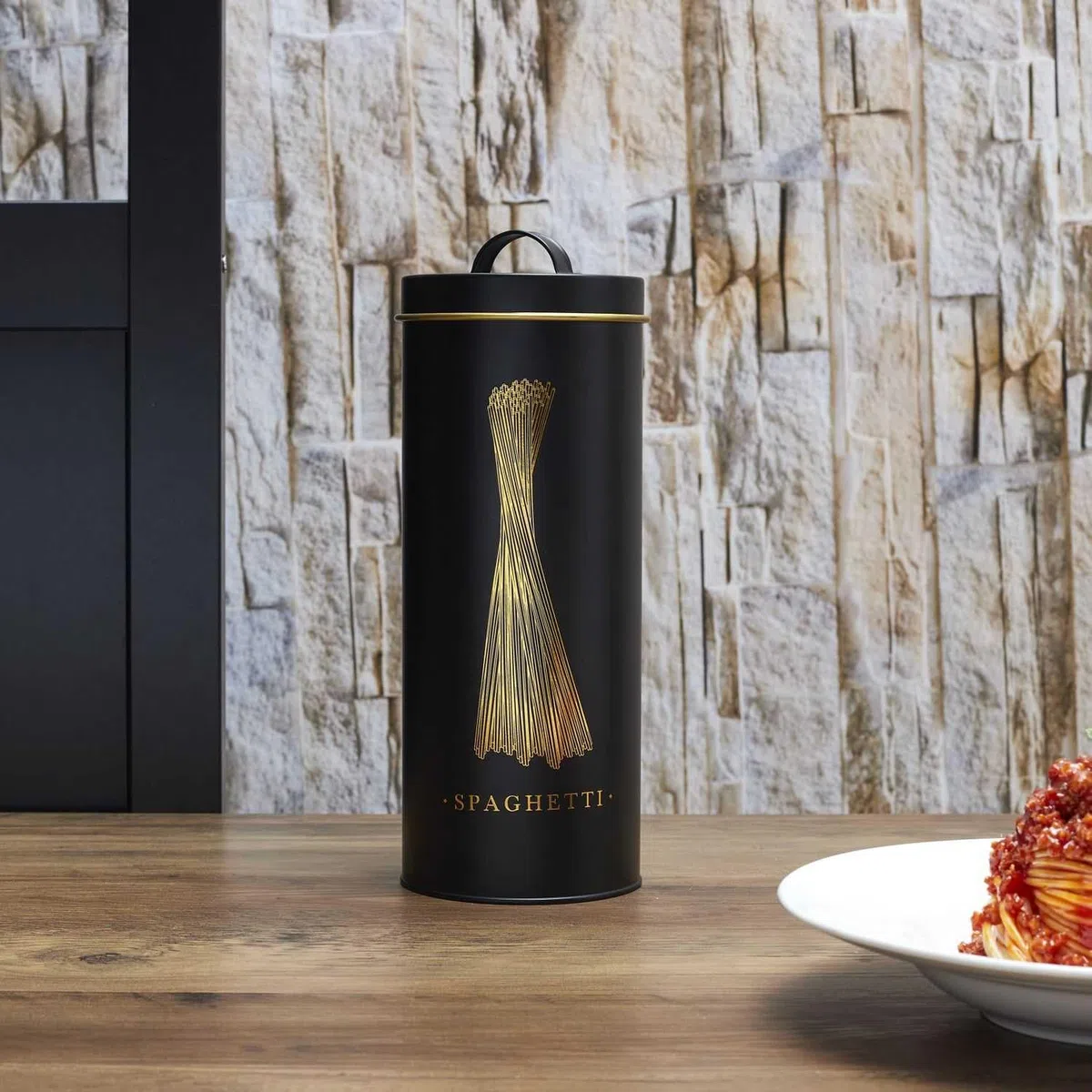COOK CONCEPT, BT6814, Elegante Scatola in Metallo per Spaghetti, Design Moderno, Protezione ottimale Contro l'umidità, Facile da Pulire, capienza generosa, ermetica, Nero e Oro, 1,5L