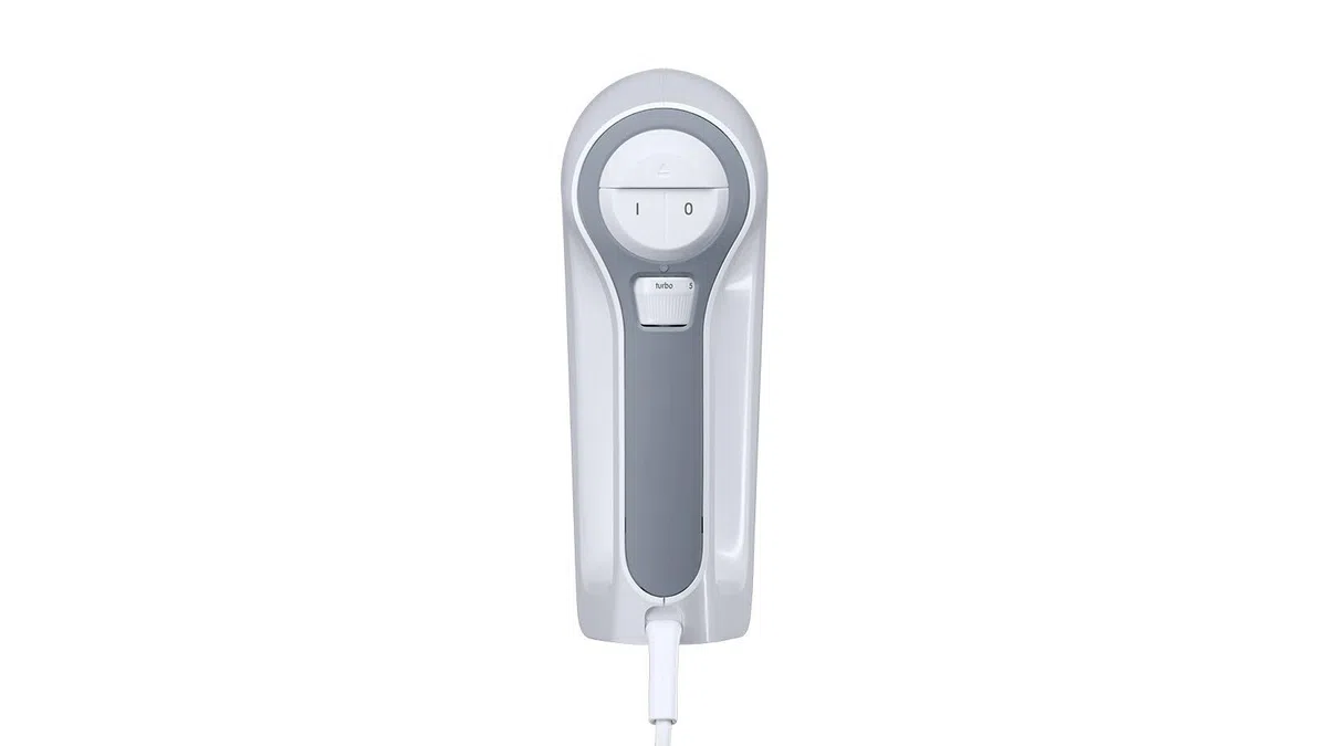 Braun HM3105WH MultiMix Serie 3, Sbattitore Elettrico a 5 Velocità e Turbo, Impugnatura Antiscivolo, Dotato di 2 fruste, 2 Ganci, Asta per Montare e Bicchiere Graduato da 600ml, Potenza 500 W, Bianco