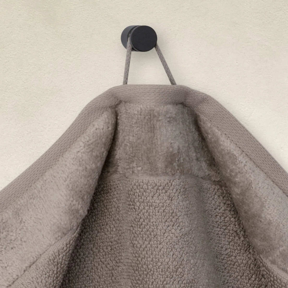 Möve Bamboo Luxe Asciugamano 50 x 100 cm in 60% cotone / 40% viscosa di cellulosa di bambù, zenzero