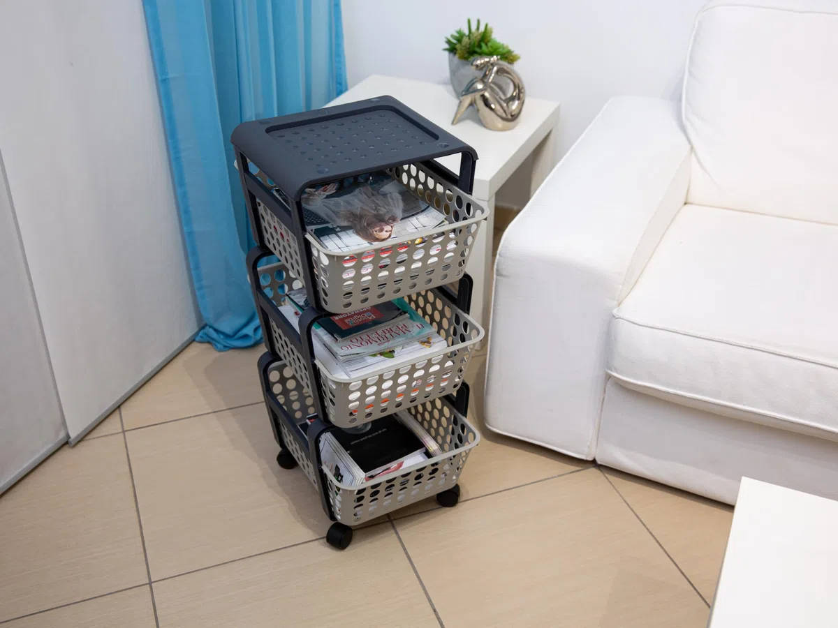 Ecoplast | Carrello con Ruote Portatutto Modula, Carrello Portaoggetti a Tre Piani, Portata Massima 9 kg, Tortora, 41,5x29x75, Made in Italy