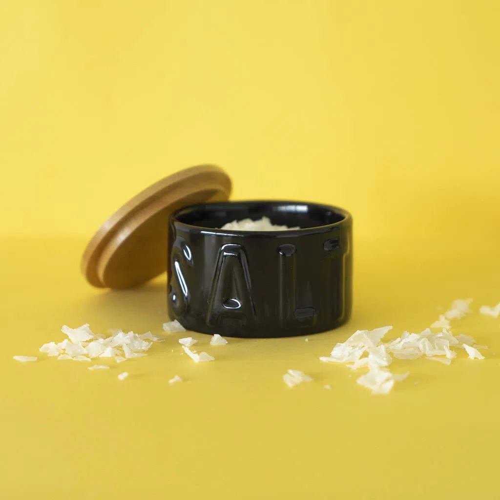 Balvi Barattolo per Sale in Scaglie Salt Colore Nero Portasale con Coperchio per Cucina Ceramica/BAMB
