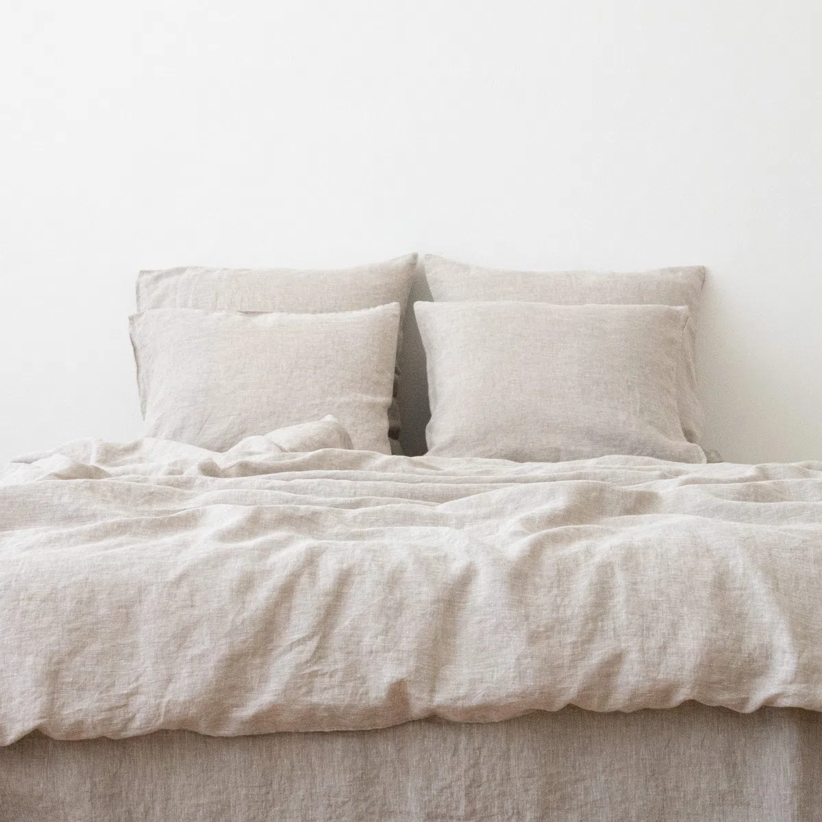 LinenMe Federa in Lino – 2 pezzi - 50 x 80 cm in 100% puro lino lavato naturale – Biancheria da letto in lino traspirante, termoregolatore, ipoallergenico, morbido e resistente - Naturale