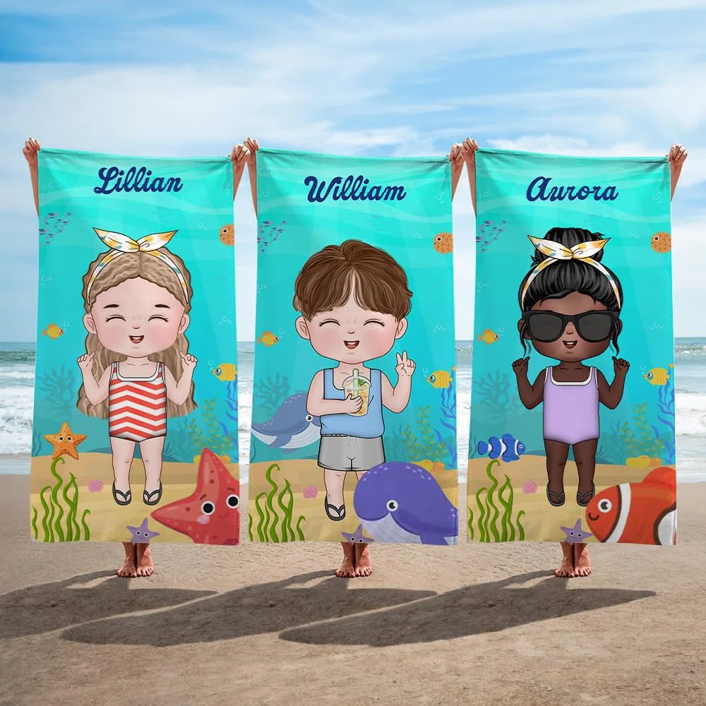BYFDIY Asciugamano da spiaggia personalizzato con personaggio dei cartoni animati a tema marino oversize ad asciugatura rapida con nome compleanno vacanze estive accessori regalo per ragazzi ragazze