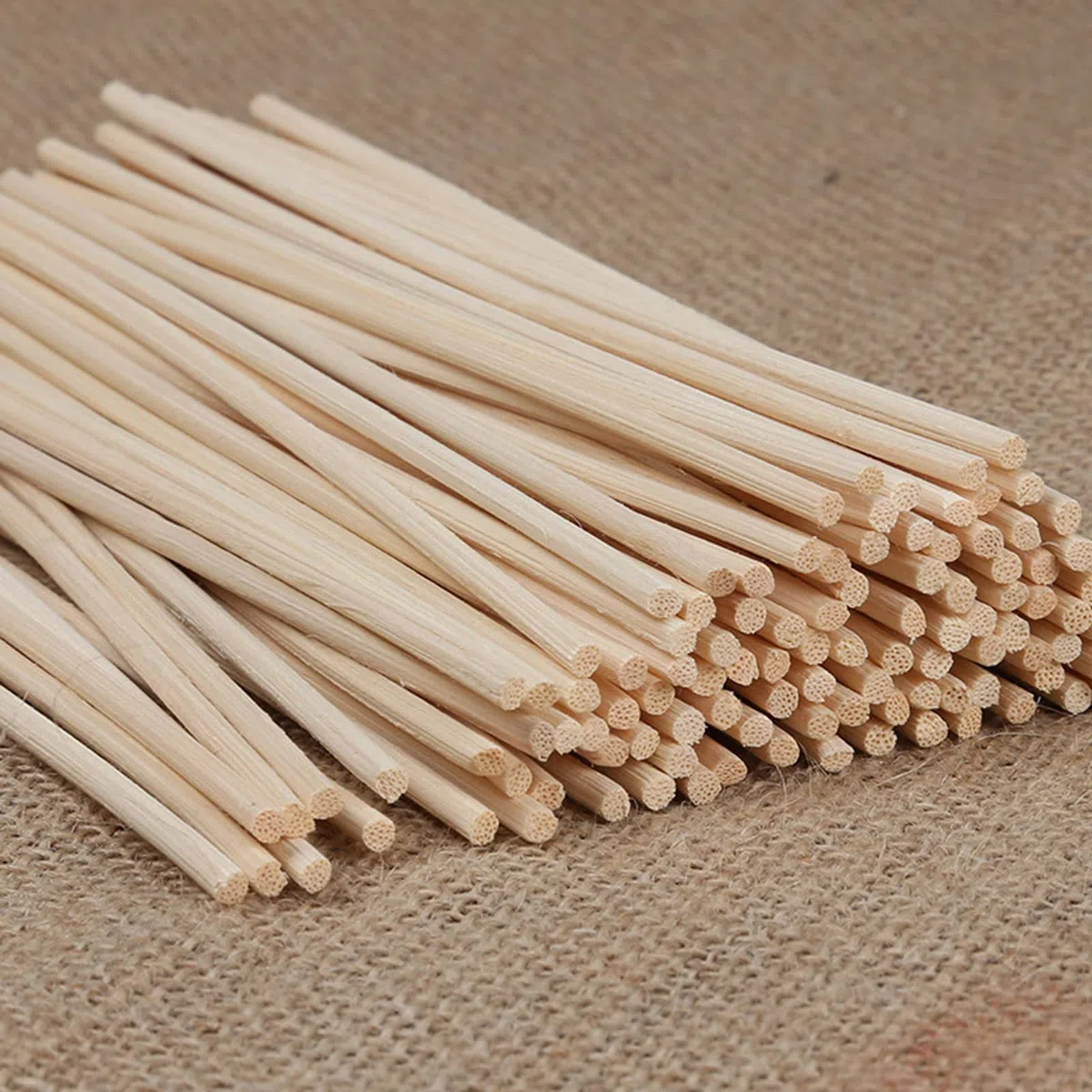 100 bastoncini per tubi d'incendio, materiale intrecciato, bastoncini in rattan per diffusore di aromi, bastoncini di ricambio, diametro 3 mm, materiale intrecciato per la creazione di cestini