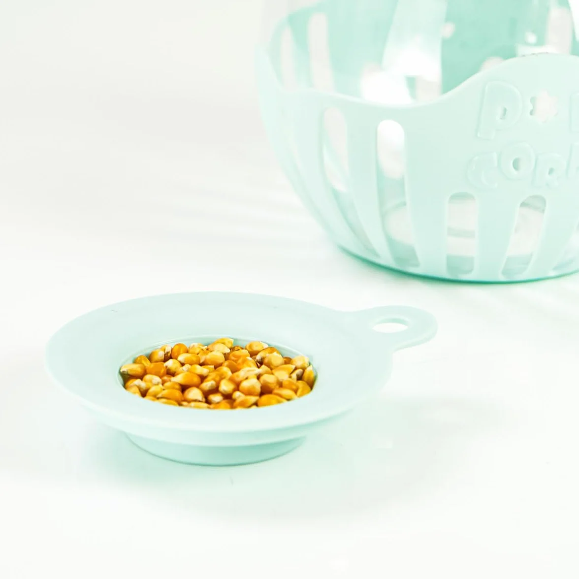 Jocca, Popcorniera in Vetro 2,2L per Microonde, Griglia per Burro in Silicone