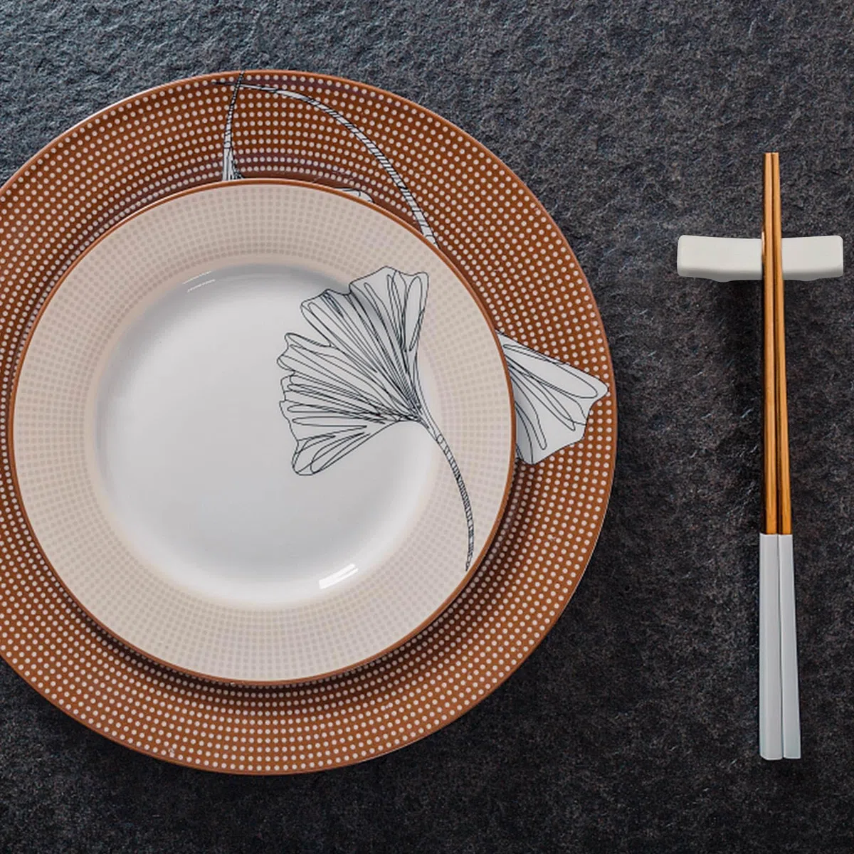 PLIGREAT 10 Pezzi Porcellana Porta Bacchette in Ceramica Chopstick Rest Chopsticks Rack Stand per cucchiaio forchetta titolare Restraunt Hotel Dinner Table Decorazione