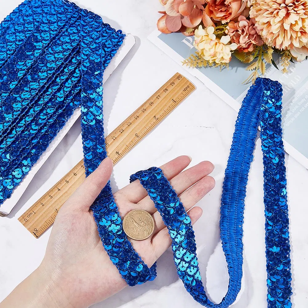 GORGECRAFT 13 m x 2 cm striscia di paillettes blu piatto 3 righe rotolo di paillettes trim nastro glitterato rotolo di paillettes metalliche per abito ricamo fabbricazione di gioielli