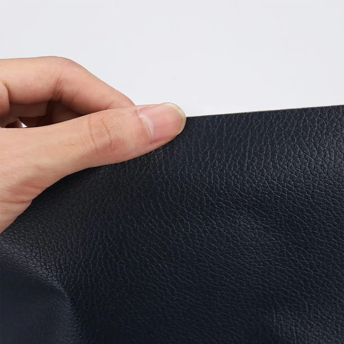 Pelle Adesiva per Riparazioni, Ecopelle Adesiva, Adesivo in Pelle Artificiale, per Divani e Seggiolini Auto (Nero, 60 * 200 cm)