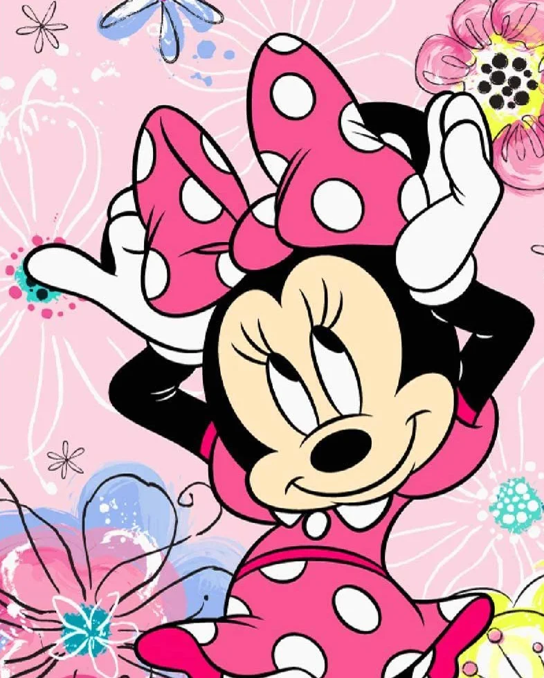 Jerry Fabrics Disney Minnie Mouse - Asciugamano per la doccia, telo da spiaggia, telo da bagno, 70 x 140 cm, multicolore