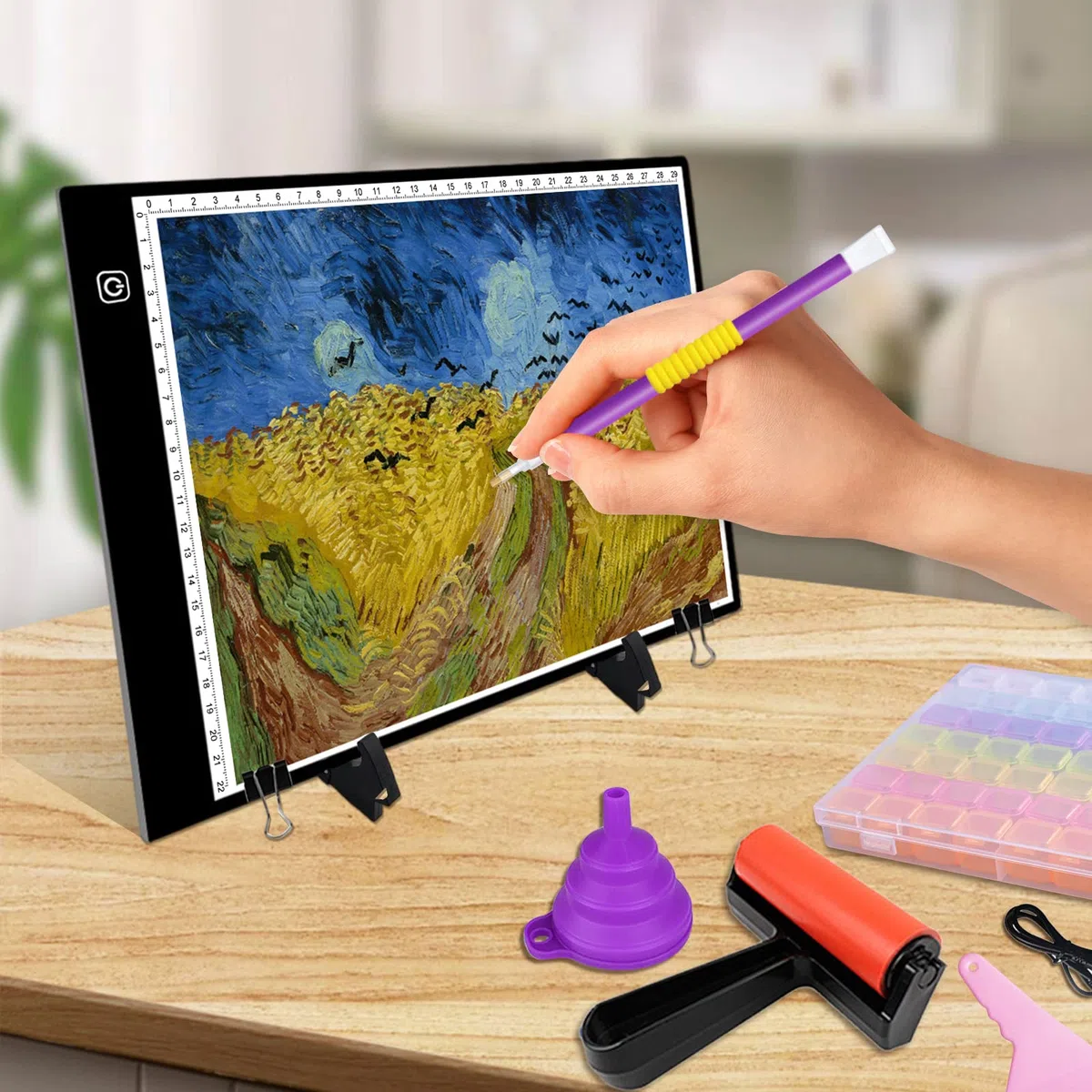 TAVADA Tavoletta Luminosa per Disegnare,Ultrasottile Lavagna Luminosa,Light Box A4 LED Light Pad di Disegno con Luminosità Regolabile, per Animazione,Schizzi,Progettazione,Pittura a Diamante 5D