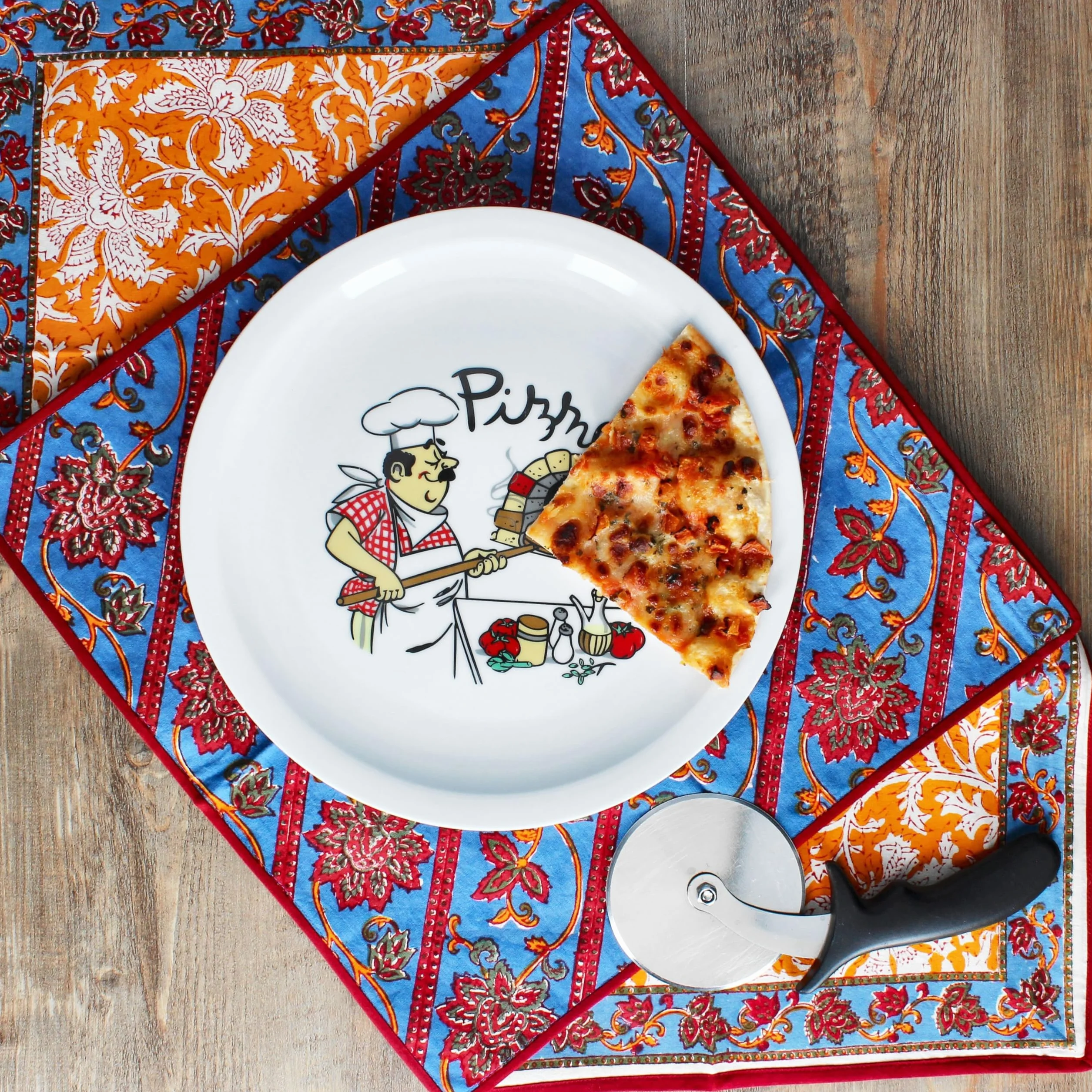 MamboCat Luigi Set di 6 piatti per pizza I Ø 30,5 cm I per 6 persone I Grandi piatti per pizza bianchi in porcellana con motivo da pizzaiolo I Per pizze o per servire I Piatti piani
