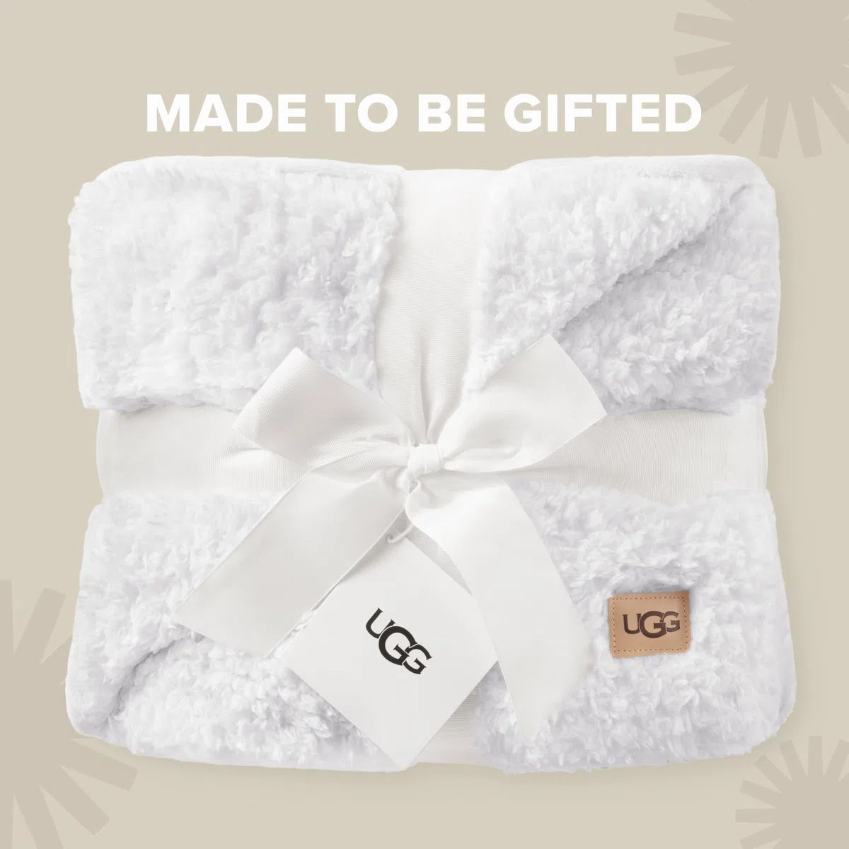 UGG Nita, Coperta morbida reversibile in peluche per divano o letto, comoda, calda e soffice, per soggiorno o camera da letto, lavabile, 127 x 178 cm, bianco neve