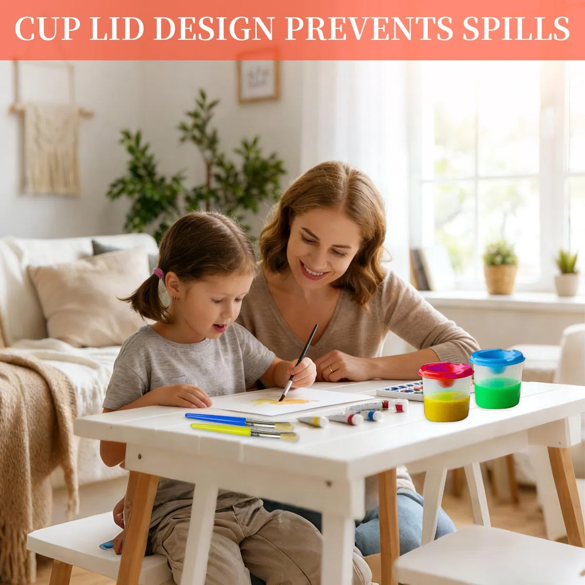 Bicchieri Pittura Bambini, 4 Colori Spill Proof Tazze con 4 Pennelli, Barattoli Acqua per Scuola e Asilo, Ideale per Tempere e Acquerelli (Multicolore)