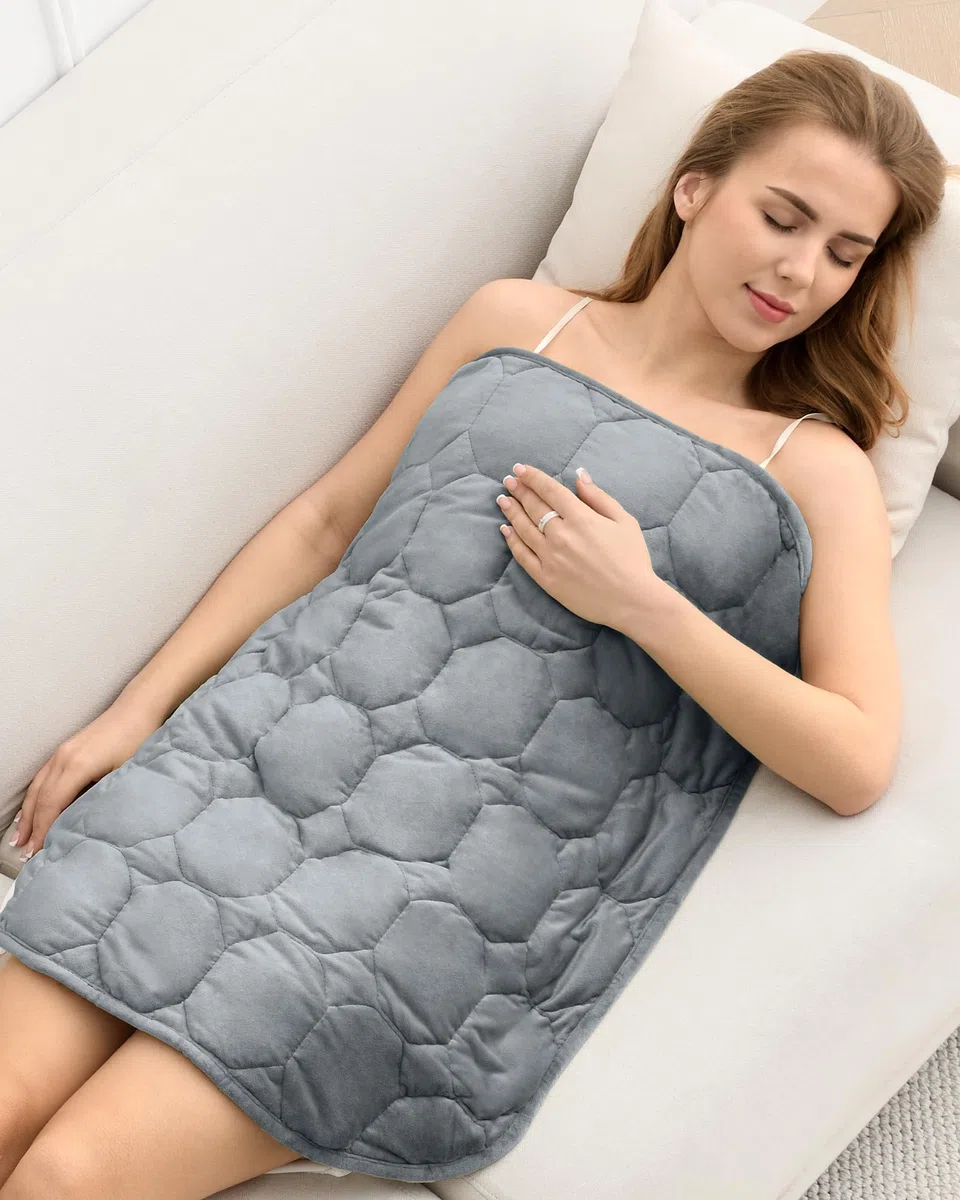 Coperta Sovrapponibile Ponderata 3,2 kg, Soffice Coperta di Velluto di Cristallo di Lusso per Adulti, Piccola Coperta Ponderata per Rilassamento, Sonno, Viaggio, Grigia, 74 cm x 61 cm