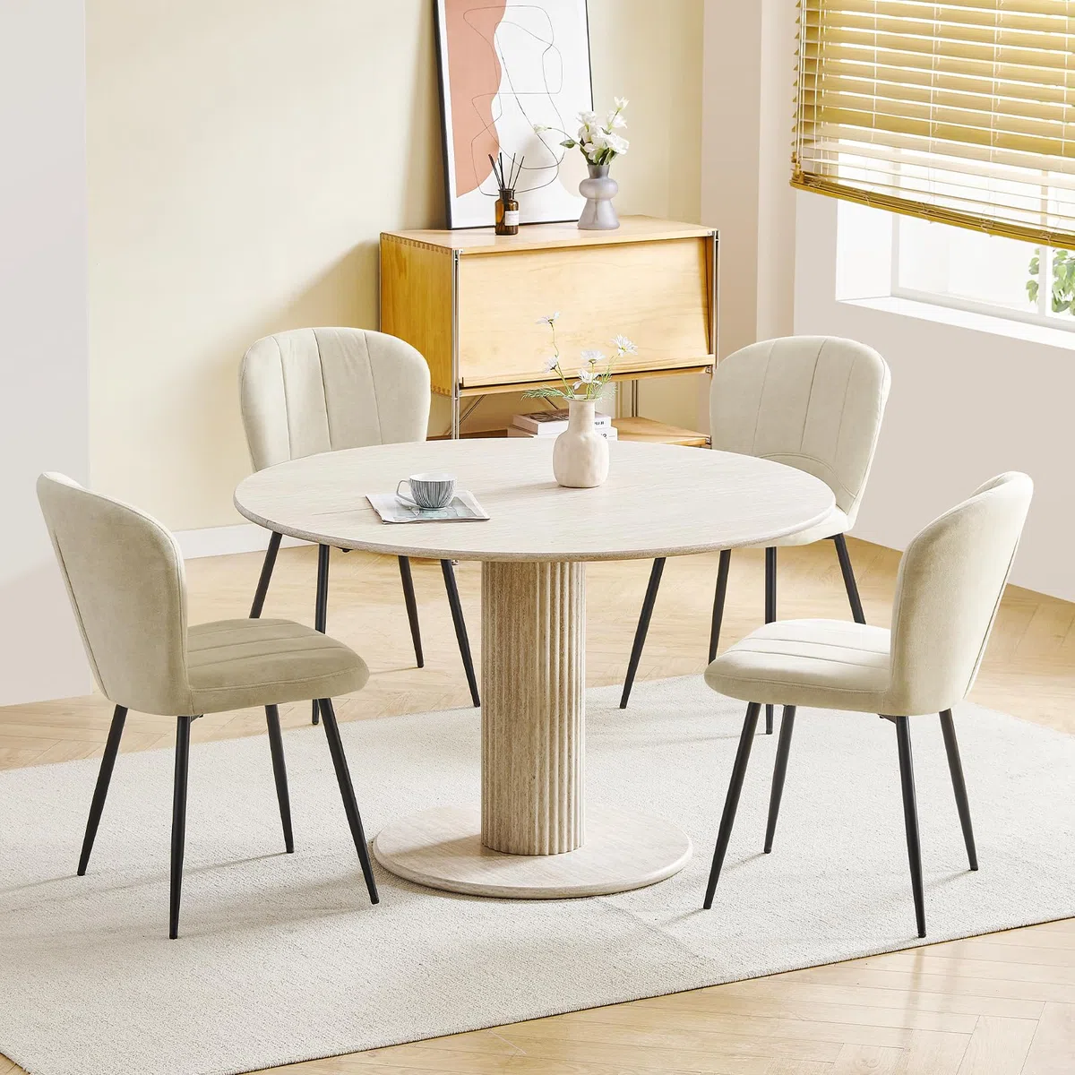 WAFTING Set di 4 Sedie da Pranzo, Sedia a Forma di Conchiglia in Ciniglia e Gambe in Metallo, Comfort Moderno per la Casa e l'Ufficio, Beige