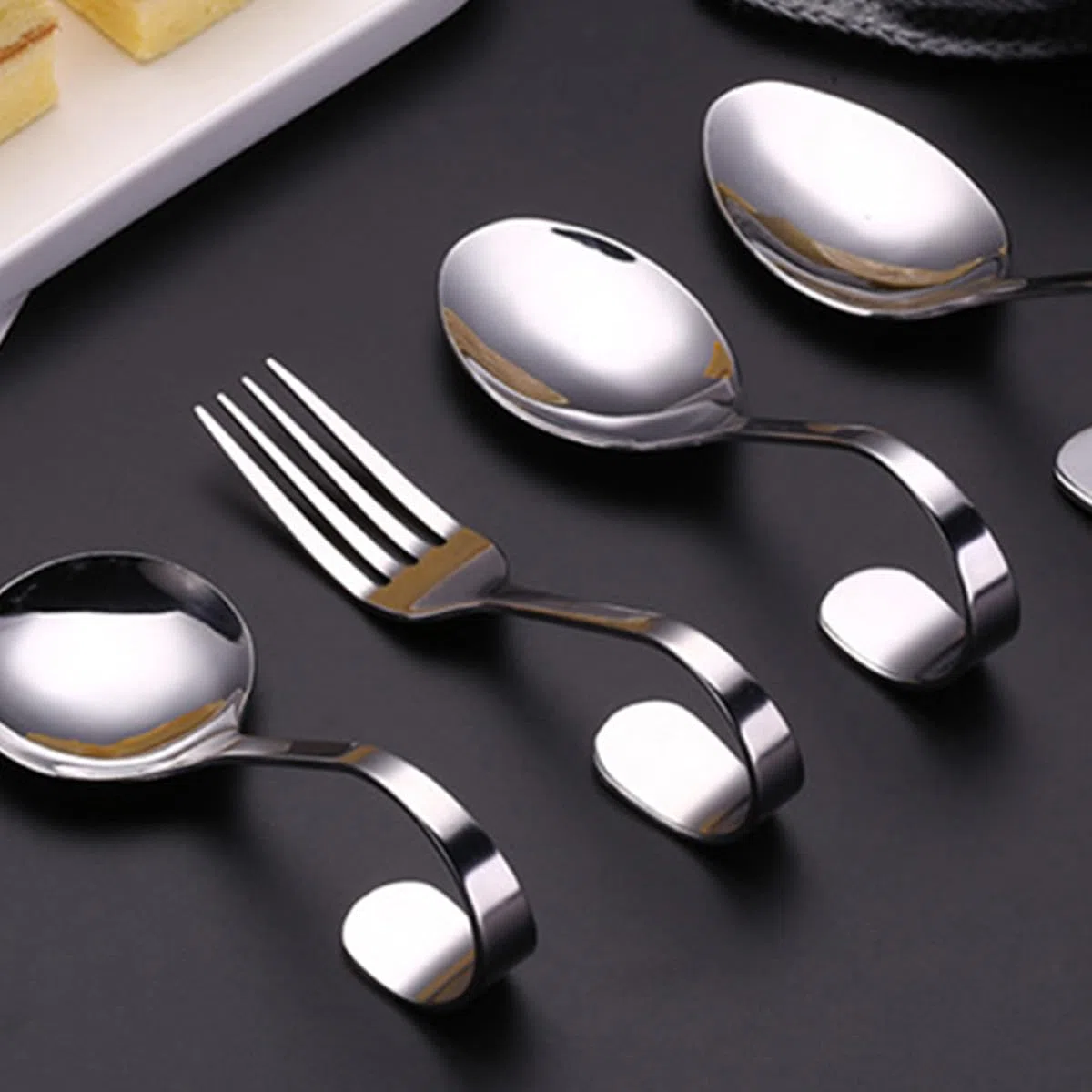 Alipis 6 Cucchiai Manico Curvo in Acciaio Inox Set per Dessert e Insalata Paletta Curva per Servire in Ristoranti e Casa