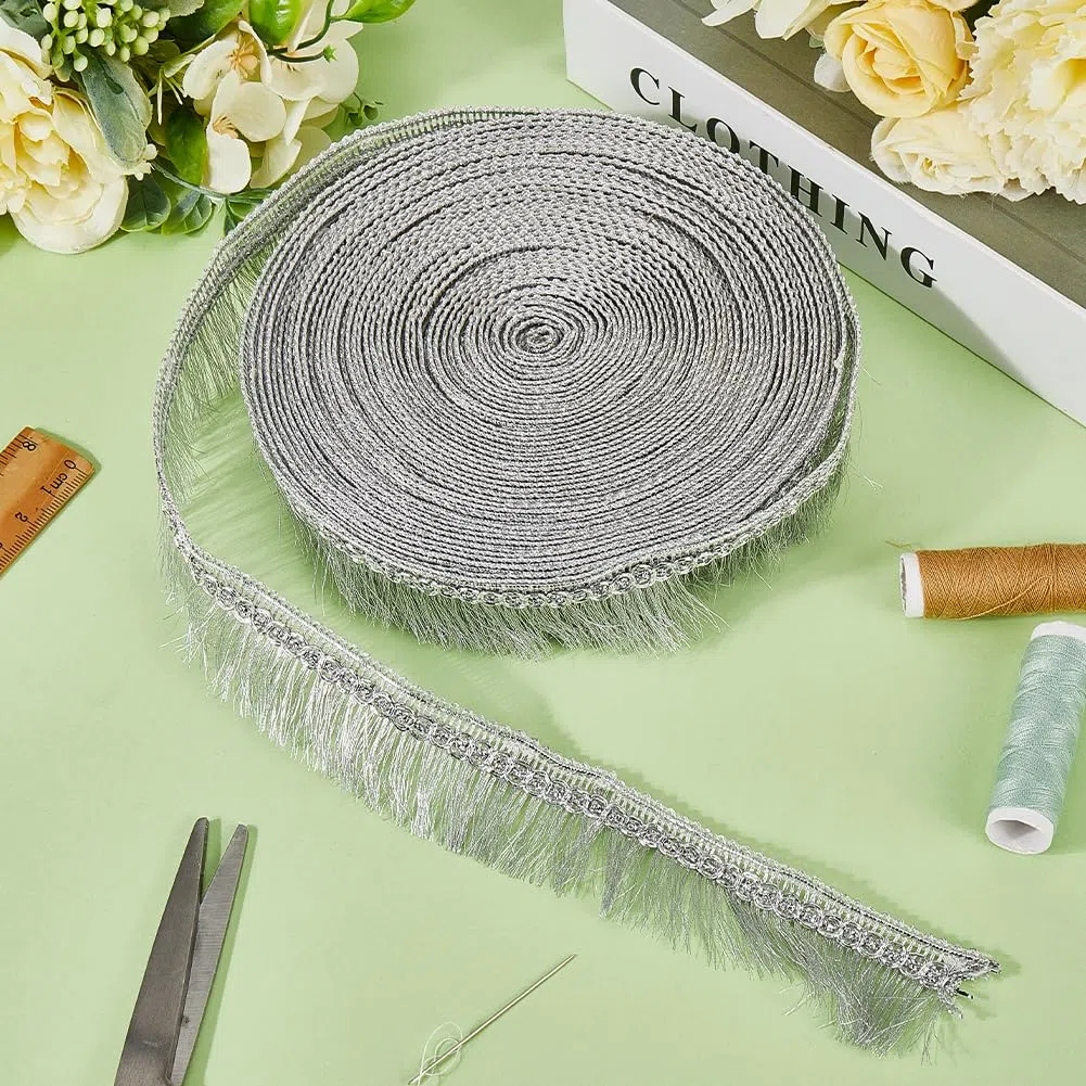 GORGECRAFT 15Yds Frange Argento Nappa Finitura In Pizzo Metallico Nastro con Nappa 32mm Largo Glitter Bordo Intrecciato Rifinitura per Fai Da Te Cucito Artigianato Abbigliamento Tende Tovaglia Gonna
