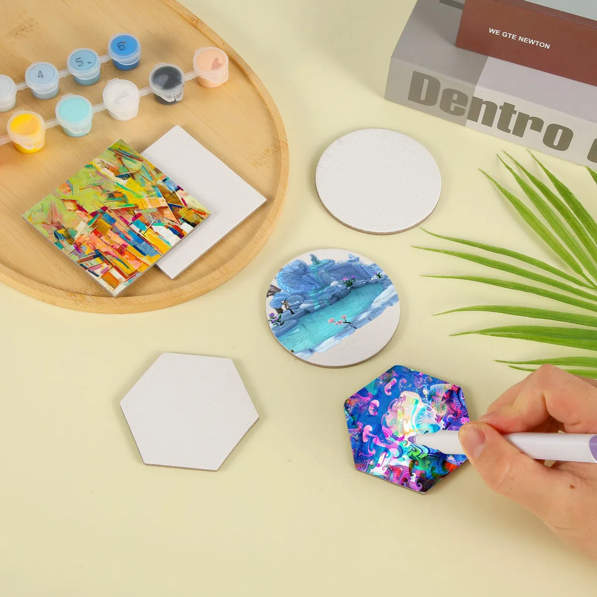 12pz di Pittura Magnetica su Tela, Piccoli Pannelli di Tela Tavola da Pittura per Arte Acquerello Acrilico Olio Guazzo Tempera Pittura Studente Regalo (Forma Esagonale/Rotondo/Quadrata)