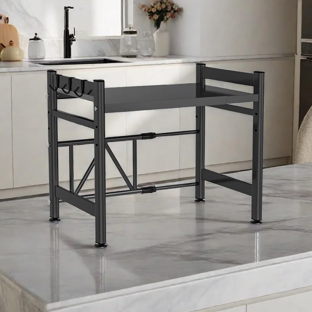 Mensola Microonde Estensibile 40-65 cm, Regolabile Due Livelli Microonde Scaffale, Acciaio Carbonio Ripiano Contatore Cucina Organizzatore Ripiani, 6 Ganci, Carico Pesante 60lbs (Nero)