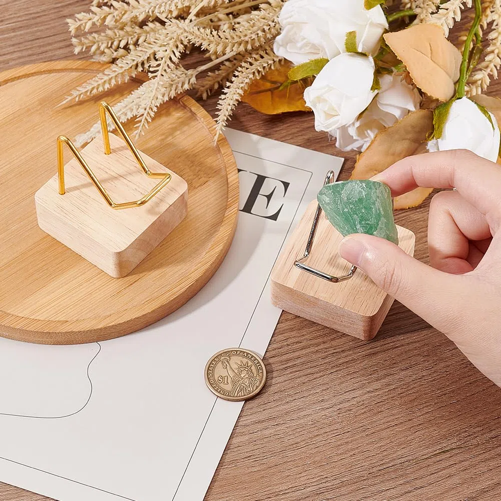 FINGERINSPIRE 2 pezzi base in legno pietra espositori 5 x 5 x 6 cm oro argento braccio metallico espositore minerali campioni supporto cavalletto per pietre preziose agata pietre sfere di cristallo