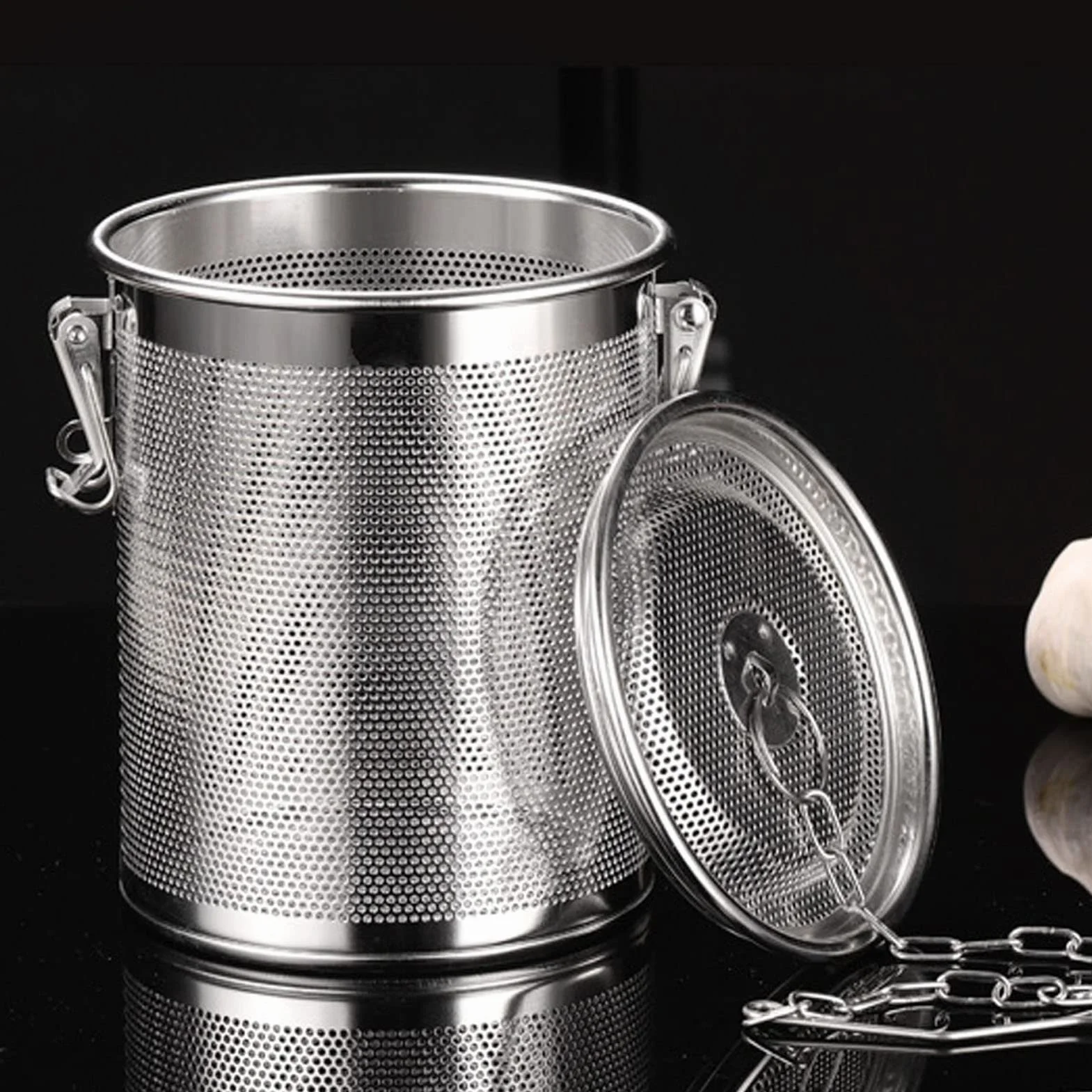 Infusore tè Rete, Infusore Cucina Acciaio Inossidabile, Colino Condimenti Spezie, con Gancio Catena per Condimenti tè Foglie Sfuse, Spezie, Preparazione del Cibo in Cucina(0,7L)