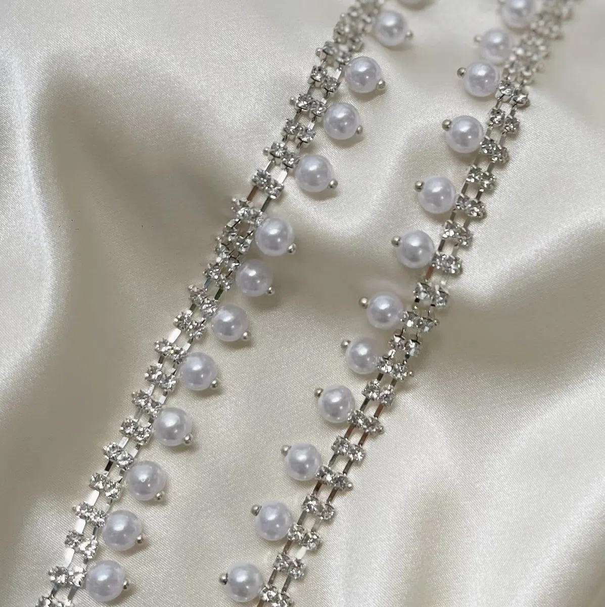 1yard Catena a Coppa Con Strass, lucido strass catena di perle per il cucito fai da te, artigianato, matrimonio, feste, accessori per la decorazione dell'abbigliamento(argento)