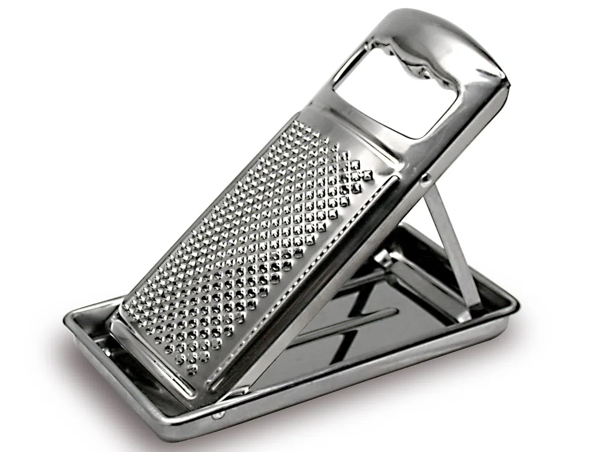 Motta 8682500 Grattugia in Acciaio Inossidabile con Raccoglitore con Manico, Cm 20 X 10.5 X 14 H
