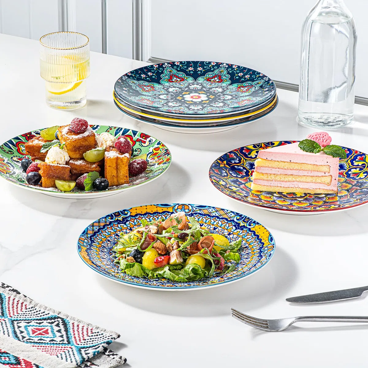HENXFEN LEAD Piatto Da Insalata in Porcellana, 21 cm, Da Colazione e Dessert in Ceramica - Set Di 6 Rotondi Piccoli Con Motivo Colorato, Stile Bohemien