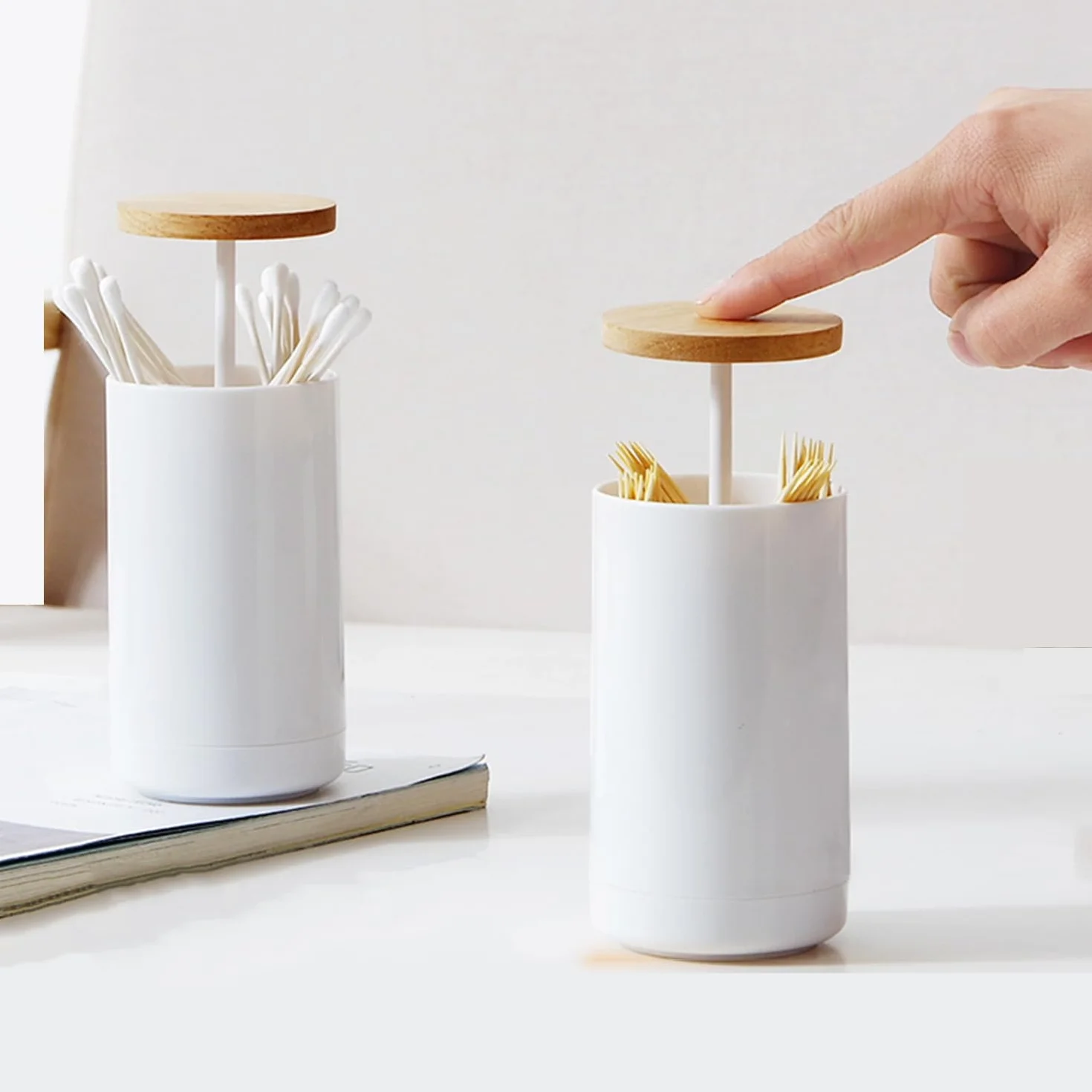 Porta Cotton Fioc, Scatola di Bastoncini di Cotone con Coperchio Dispenser Porta Cotton Fioc, Contenitore per Cotton Fioc per Bagno, Tavolo da Toeletta, Sala da Pranzo