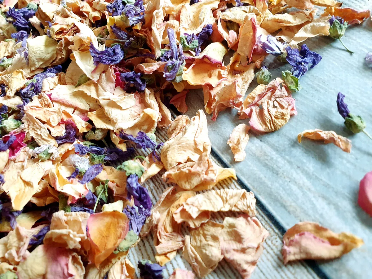 Coriandoli biodegradabili, confezione da 1 litro per 10/12 ospiti, coriandoli nuziali, petali di fiori secchi Petali veri da lanciare