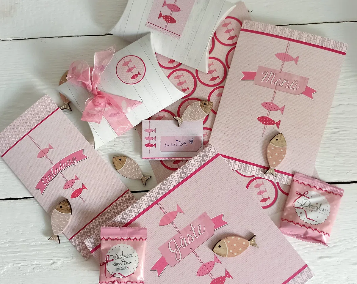 Logbuch-Verlag 18 ciondoli Forma di Pesce Rosa Fucsia Bianco Legno bomboniera Decorazione Marittima Bagno Festa Tavolo Battesimo