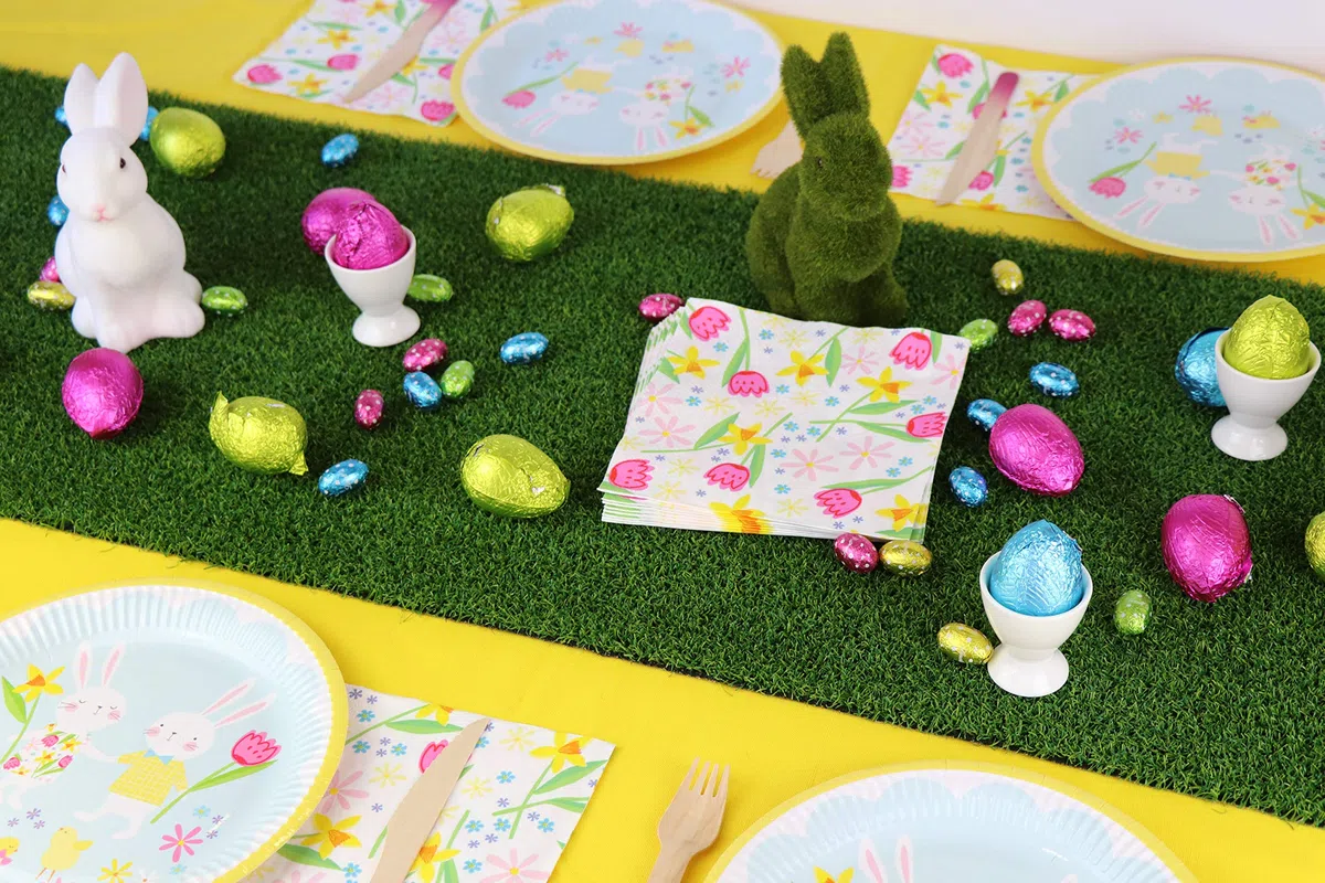 Talking Tables Mix & Match - Tovaglia di erba artificiale, Verde, 1.5 m x 40 cm
