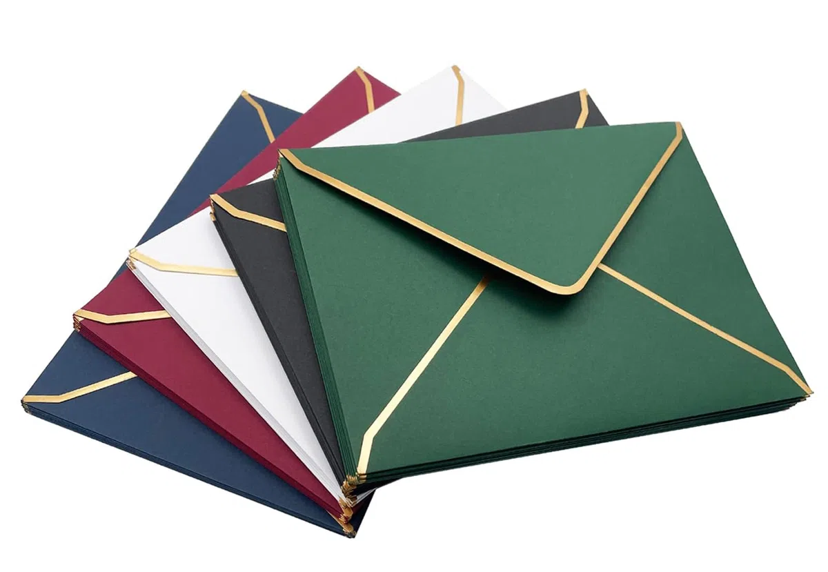 Confezione da 50 buste per invito, 18.5 x 13.5 cm, con bordo in lamina dorata, 5 colori, formato A7, invito di lusso per matrimoni, inviti, foto, feste di laurea, biglietti di auguri