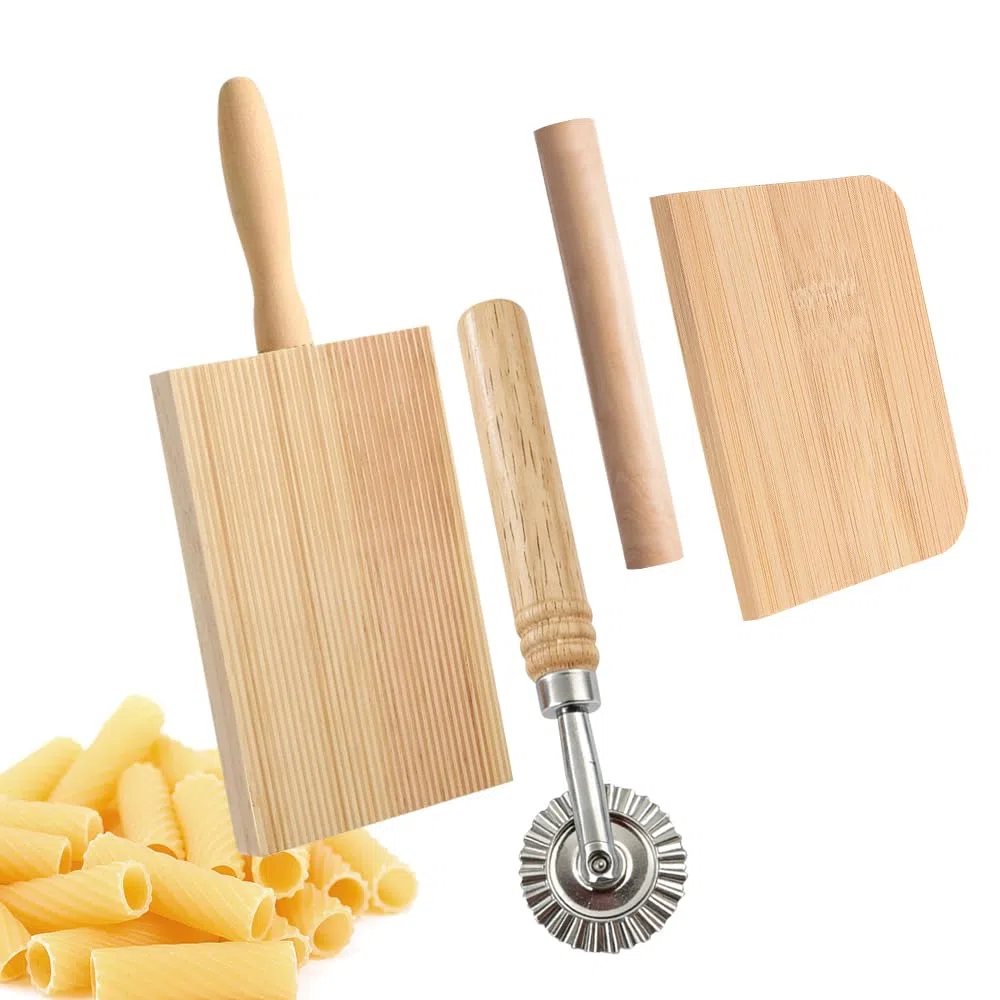 4 Pz Set di Rigagnocchi con Asta per Garganelli, Rigagnocchi in Legno, Utensile Manuale Realizzare Garganelli e Gnocchi, Pasta Board Gnocchi Roller con Mattarello, Taglia-pancake e Raschietto