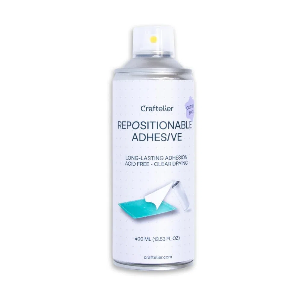 Craftelier - Adesivo Spray Riposizionabile con Finitura Trasparente Specialmente per Coperte da Taglio | Ideale per Prolungare la Vita della Coperta da Taglio | Quantità 400ml