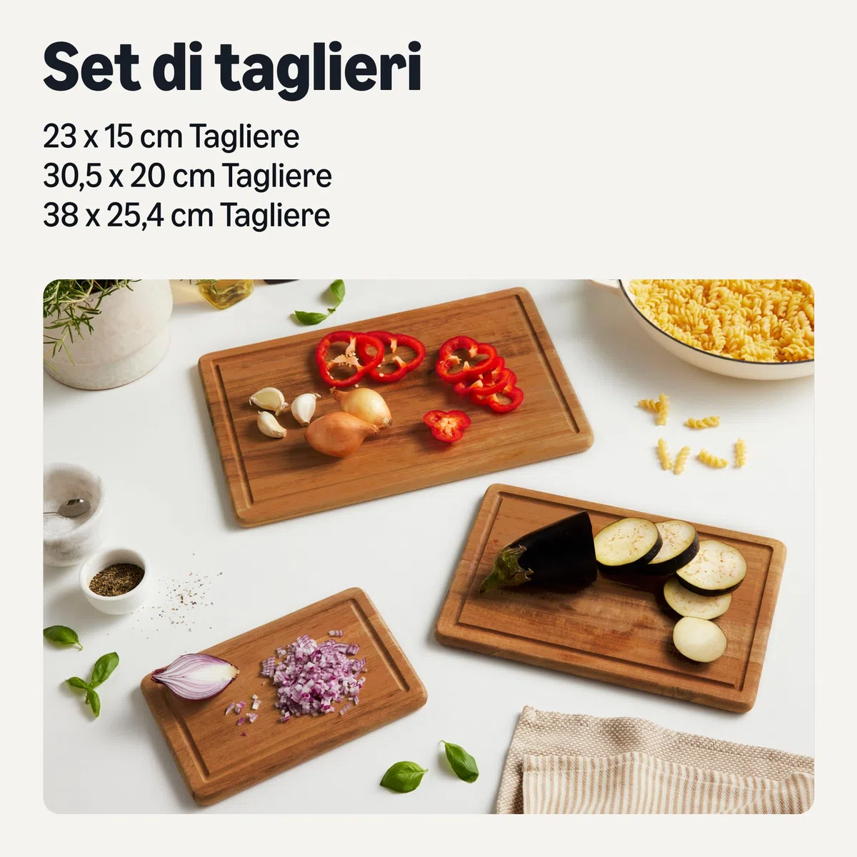 Amazon Basics - Taglieri in Legno, Set di 3 pezzi, Legno di Acacia, Pre-Trattato con Olio
