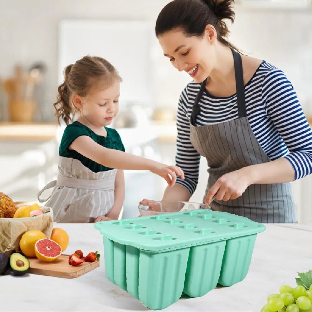 Stampi per ghiaccio in silicone, 12 stampi per ghiaccio con 50 bastoncini di legno, stampi per ghiaccio per gelato senza BPA Produttore di gelato per bambini adulti stampi per gelato stampo per gelato