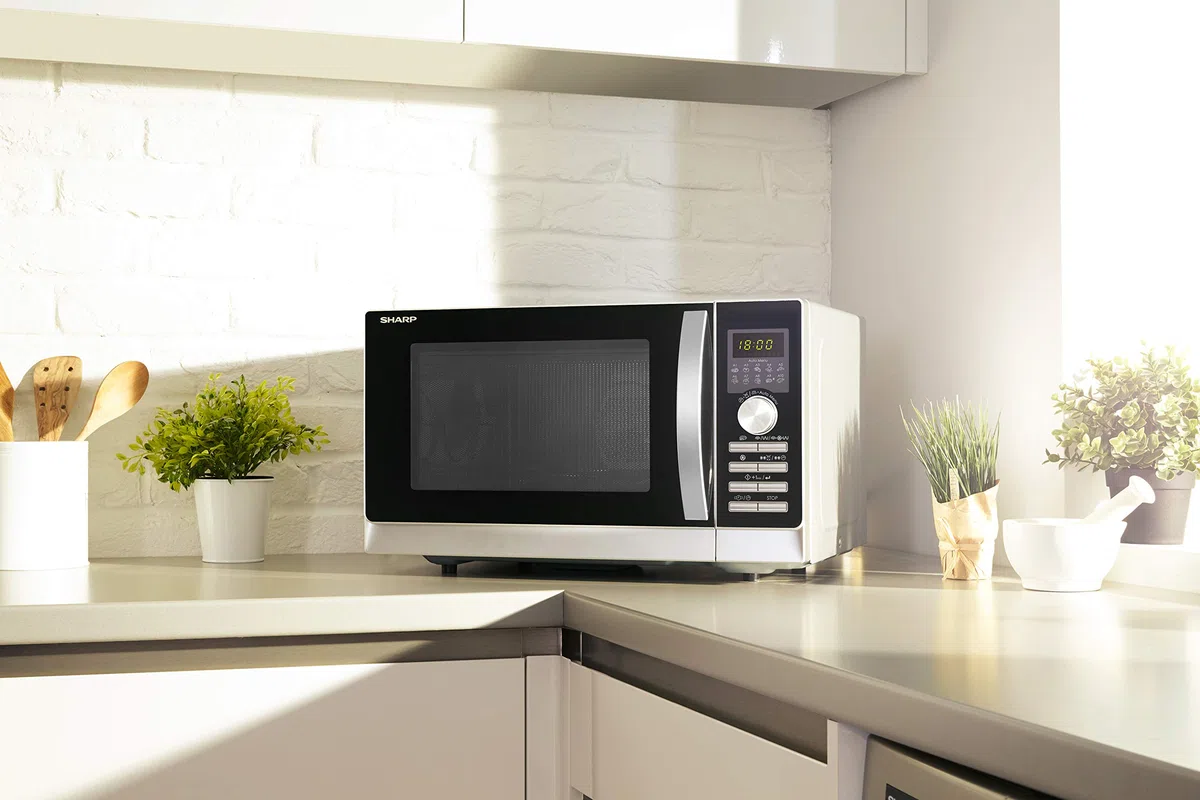 Sharp R843INW microonde 3 in 1 con aria calda, grill e convezione / 25 L/1000 W grill / 2500 convezione / 10 programmi automatici / programma pizza / piatto rotante in metallo (30 cm) / argento