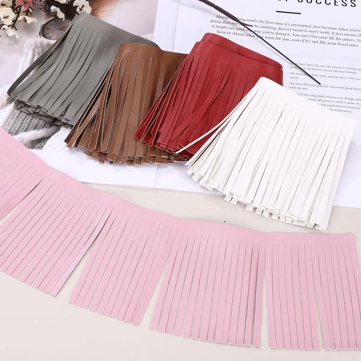 sourcing map Nastro con frange in pelle PU, larghezza 15 cm, doppio lato, per fai da te, artigianato, cucito, abbigliamento, borse, abbellimento, decorazione, rosso