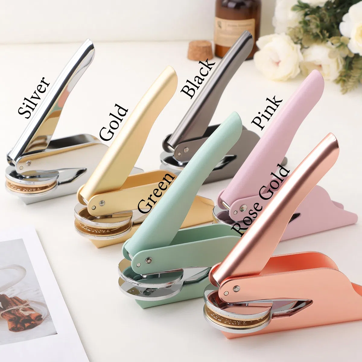 The Library of Book Lover Gifts - Goffratrice a forma di gatto, personalizzabile