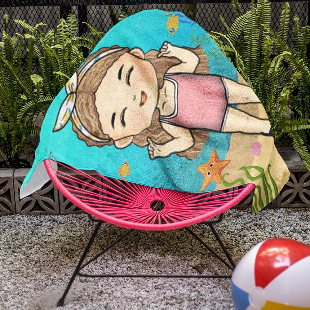 BYFDIY Asciugamano da spiaggia personalizzato con personaggio dei cartoni animati a tema marino oversize ad asciugatura rapida con nome compleanno vacanze estive accessori regalo per ragazzi ragazze