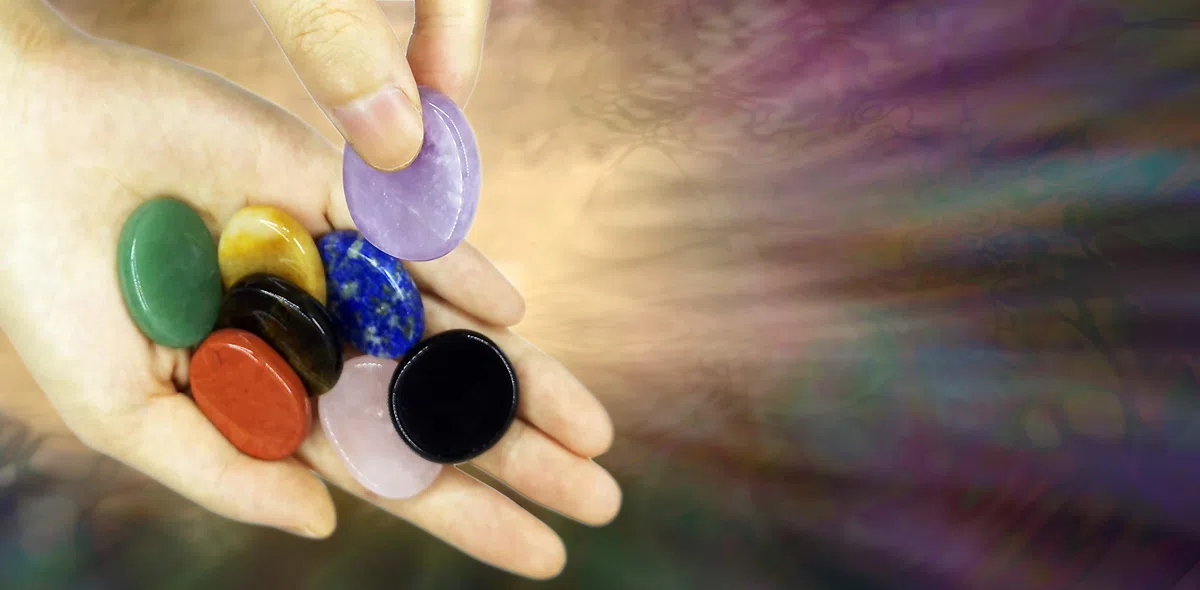 Set di 8 pietre chakra, forma ovale, per meditazione di guarigione con cristalli, Reiki o come pietre scaccia-pensieri o da tenere in tasca